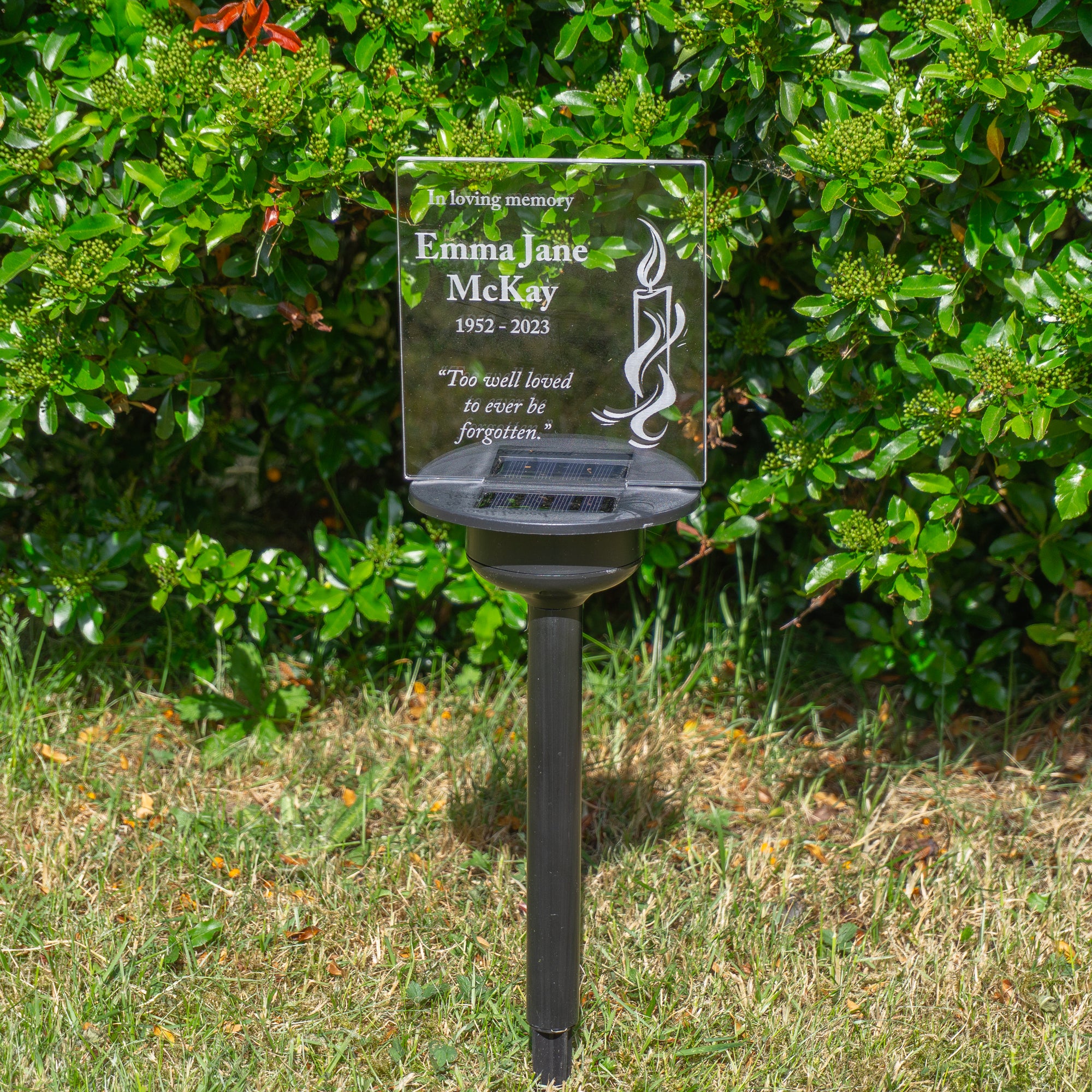Condolence gift Thinking of you memorial present. Solar powered personalised LED garden name plaque sign