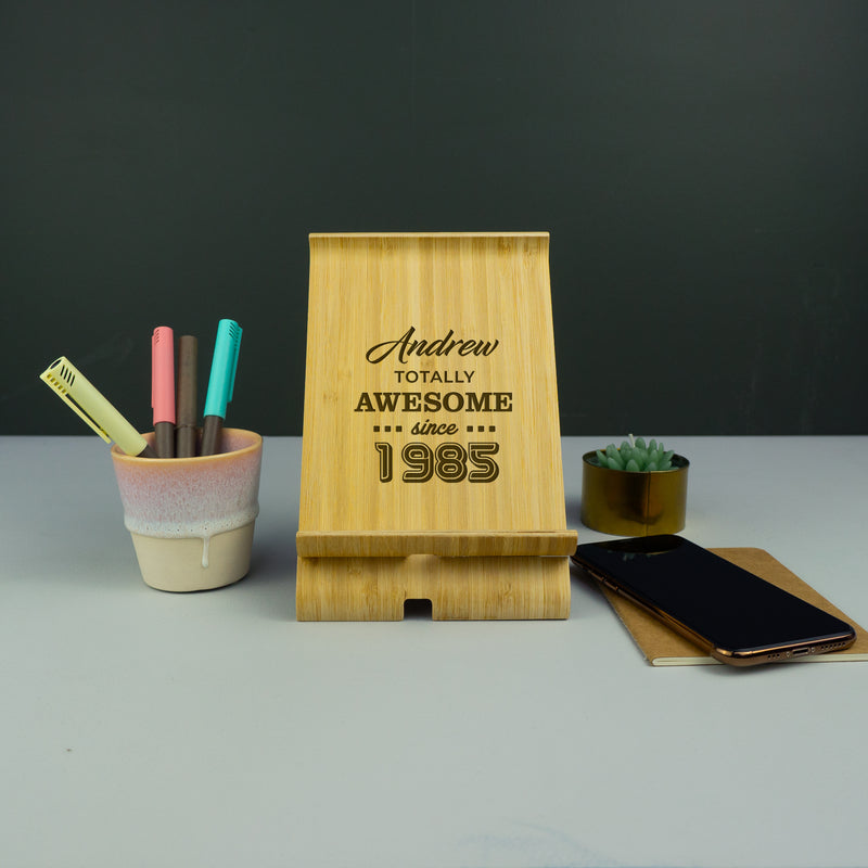 Personalised 40th birthday gift. Wooden smart phone holder cradle