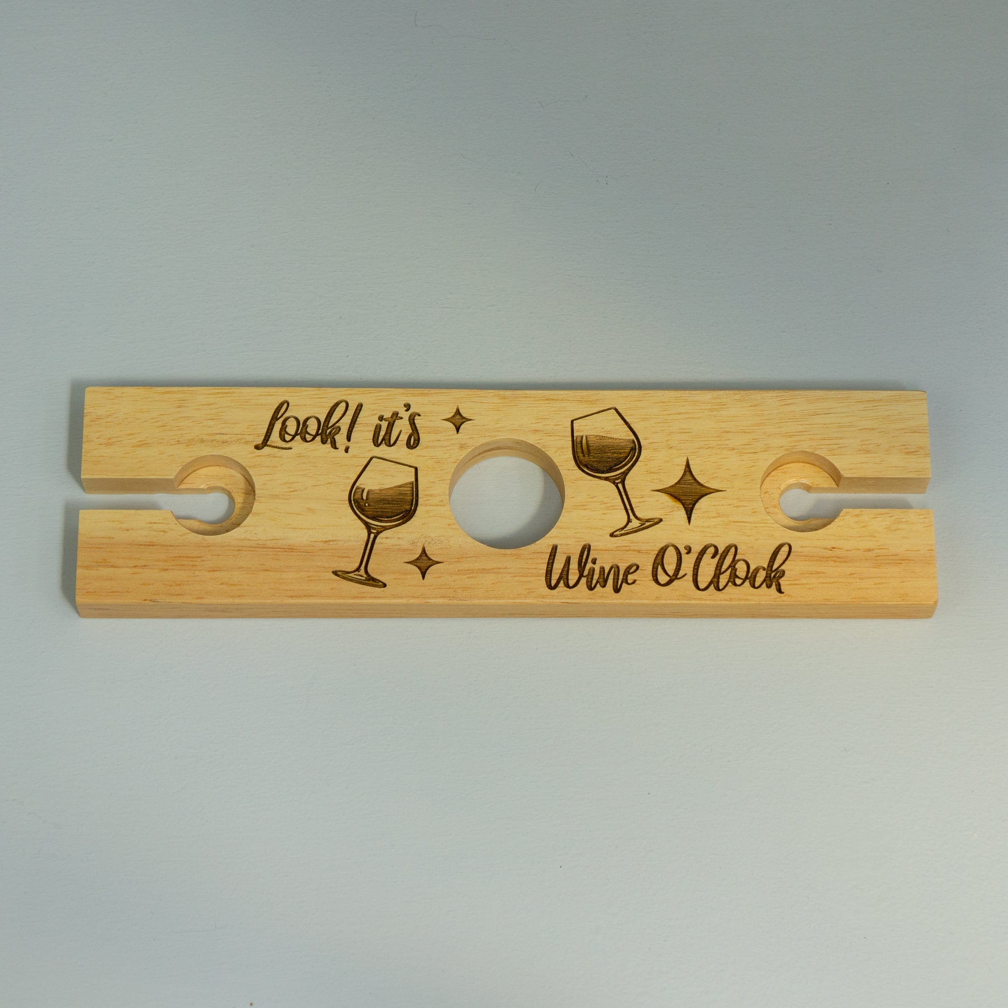 Double wine glass holder