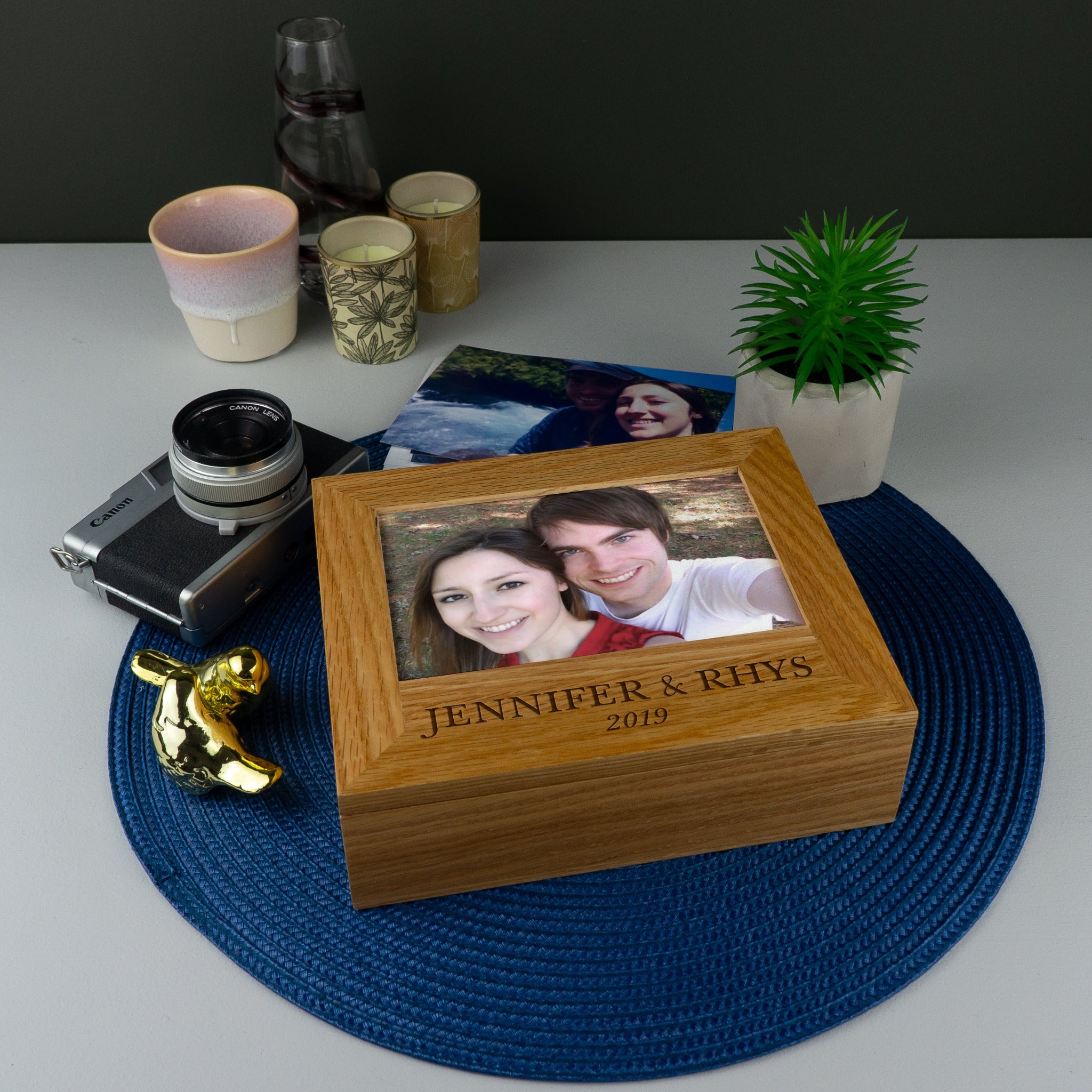 Oak photo memory box for couples