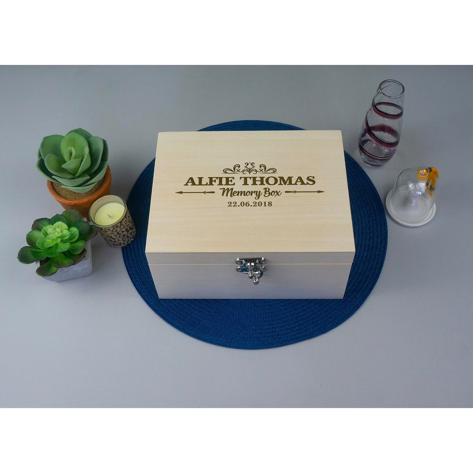 Personalised memory box