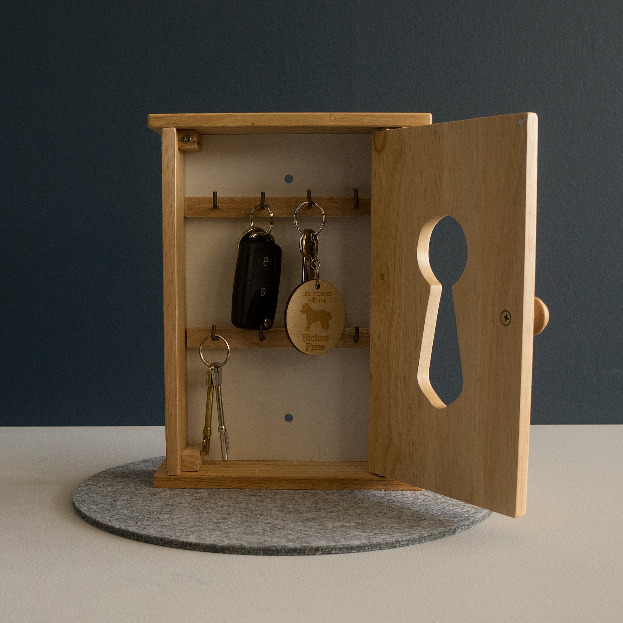 Wooden key locker box