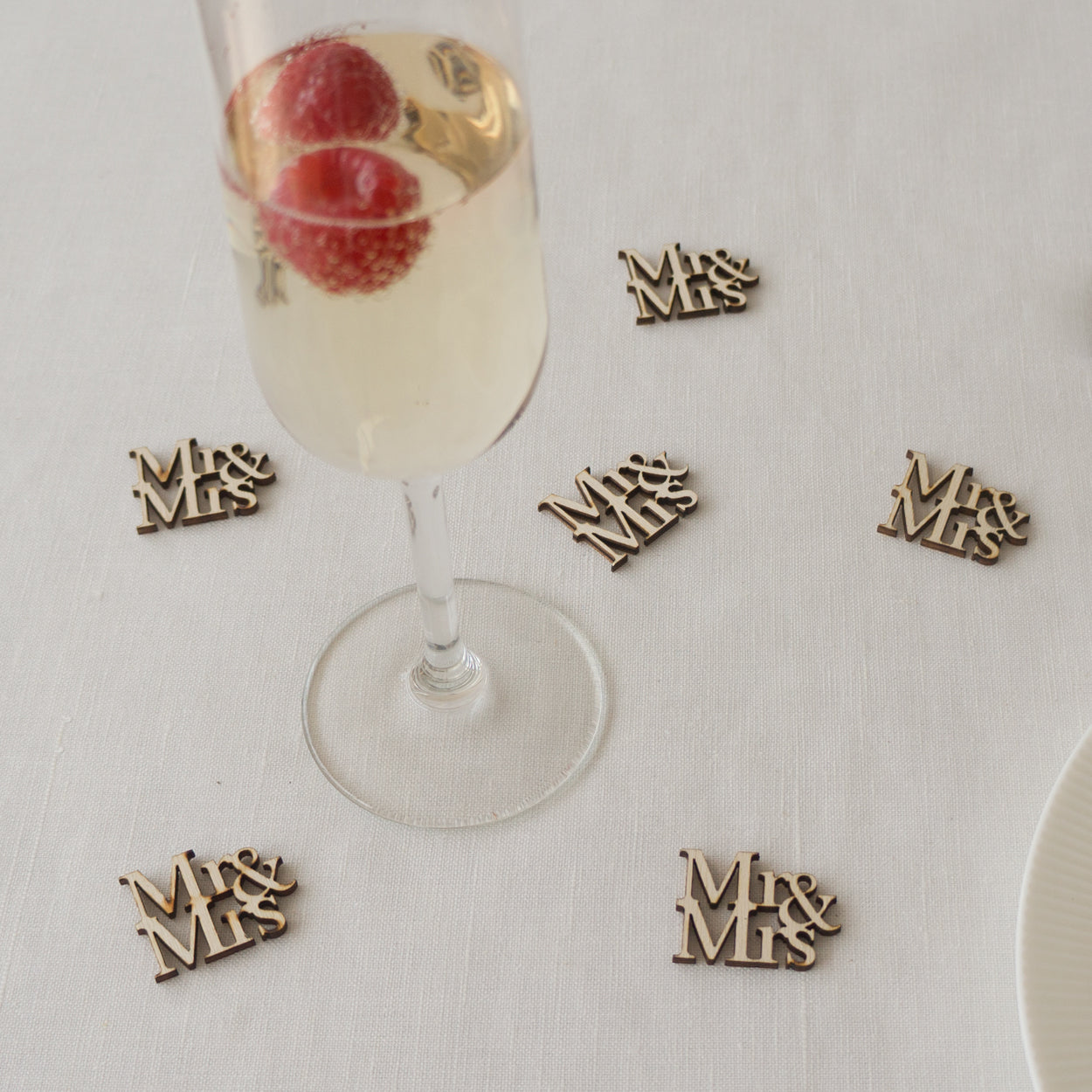 Rustic Mr & Mrs wedding table confetti