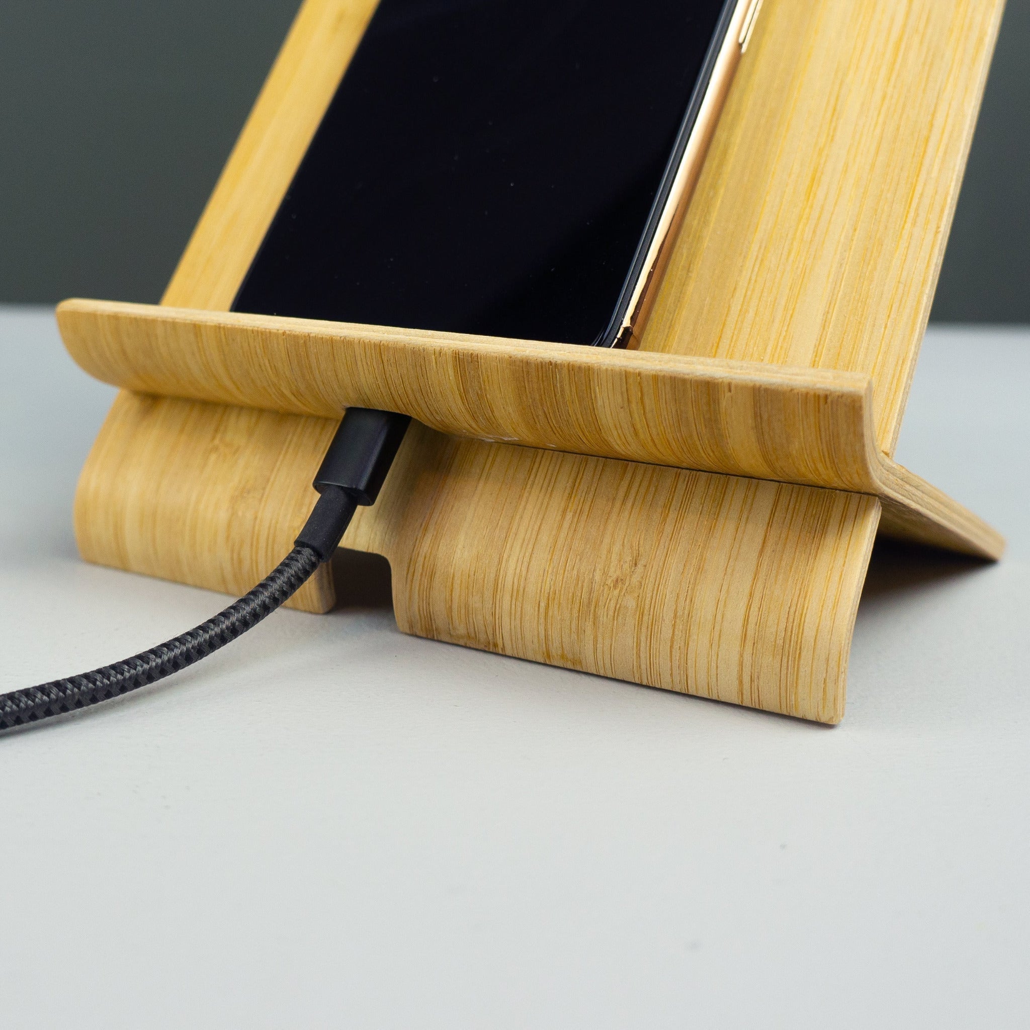 Personalised stag head phone cradle