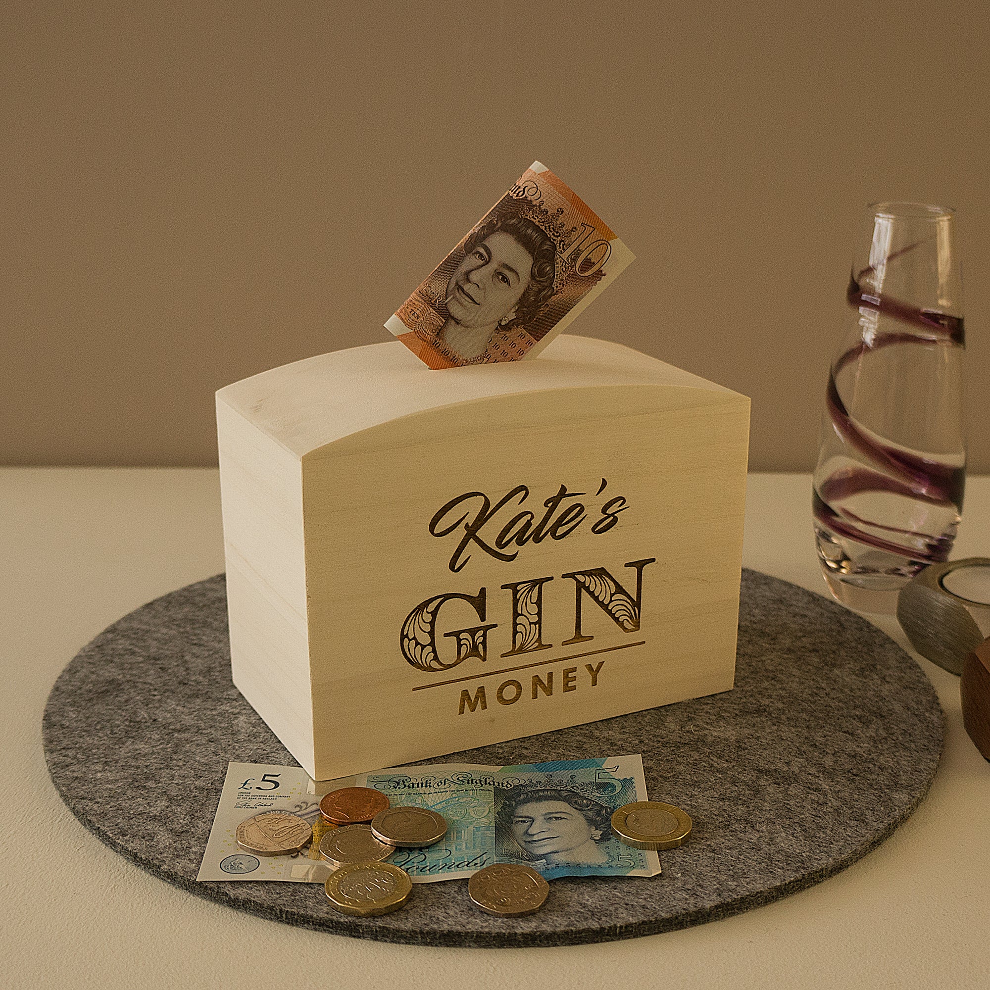 Gin money savings box