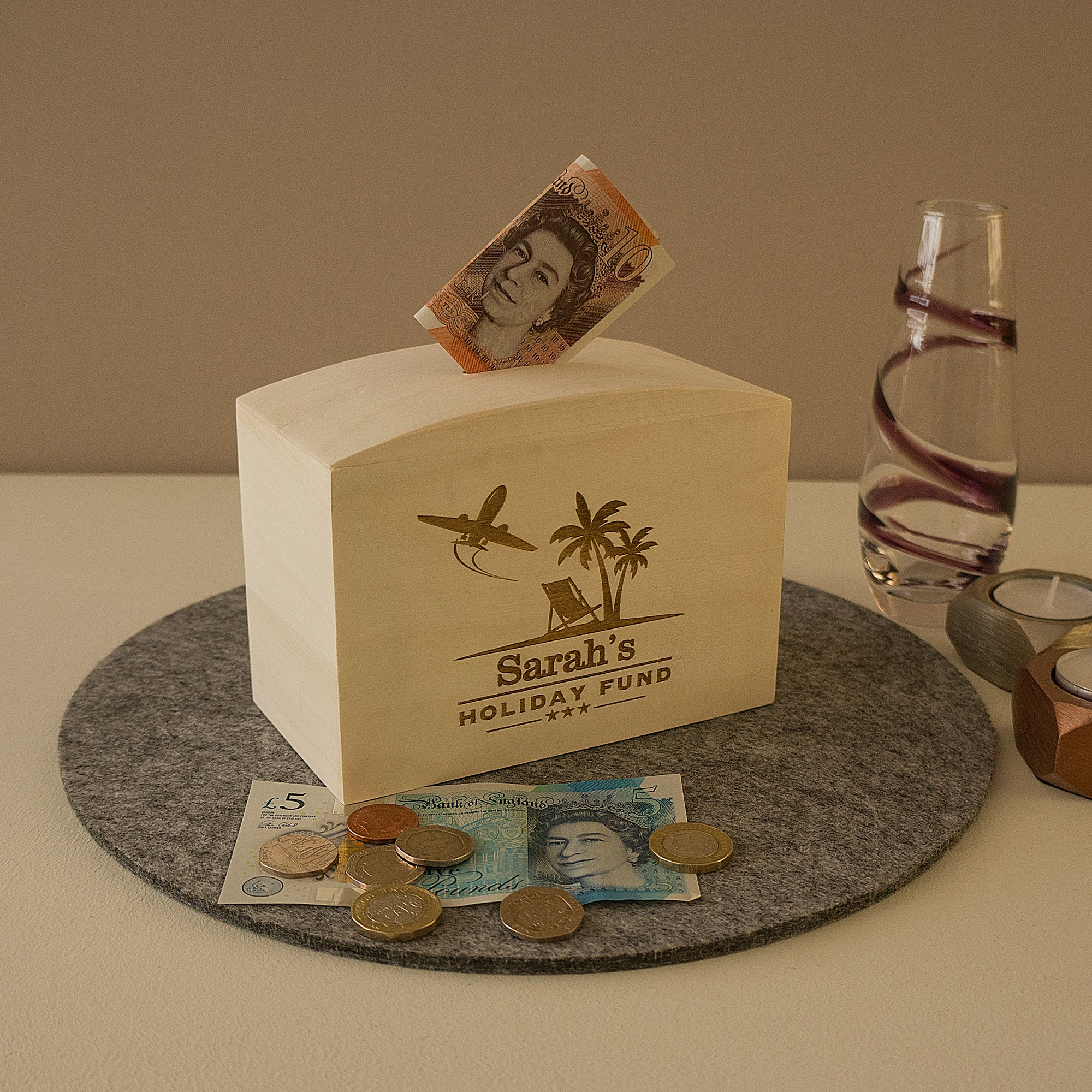 Dream holiday savings money box