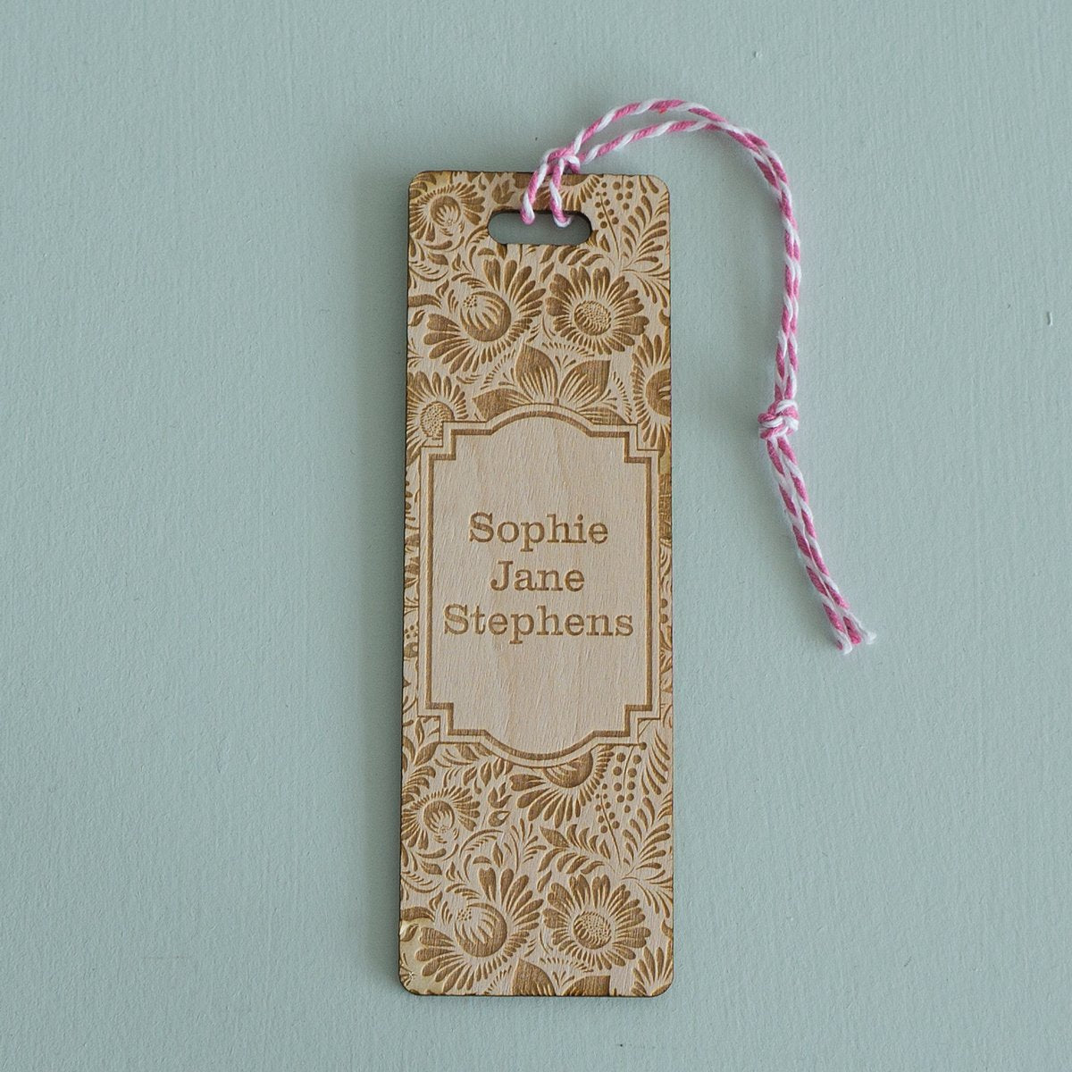We create custom bookmarks for all the family Belvedere Collections