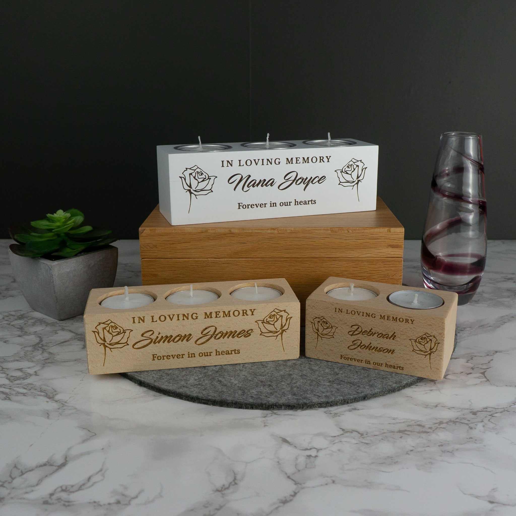 Remembrance tea light candle holder