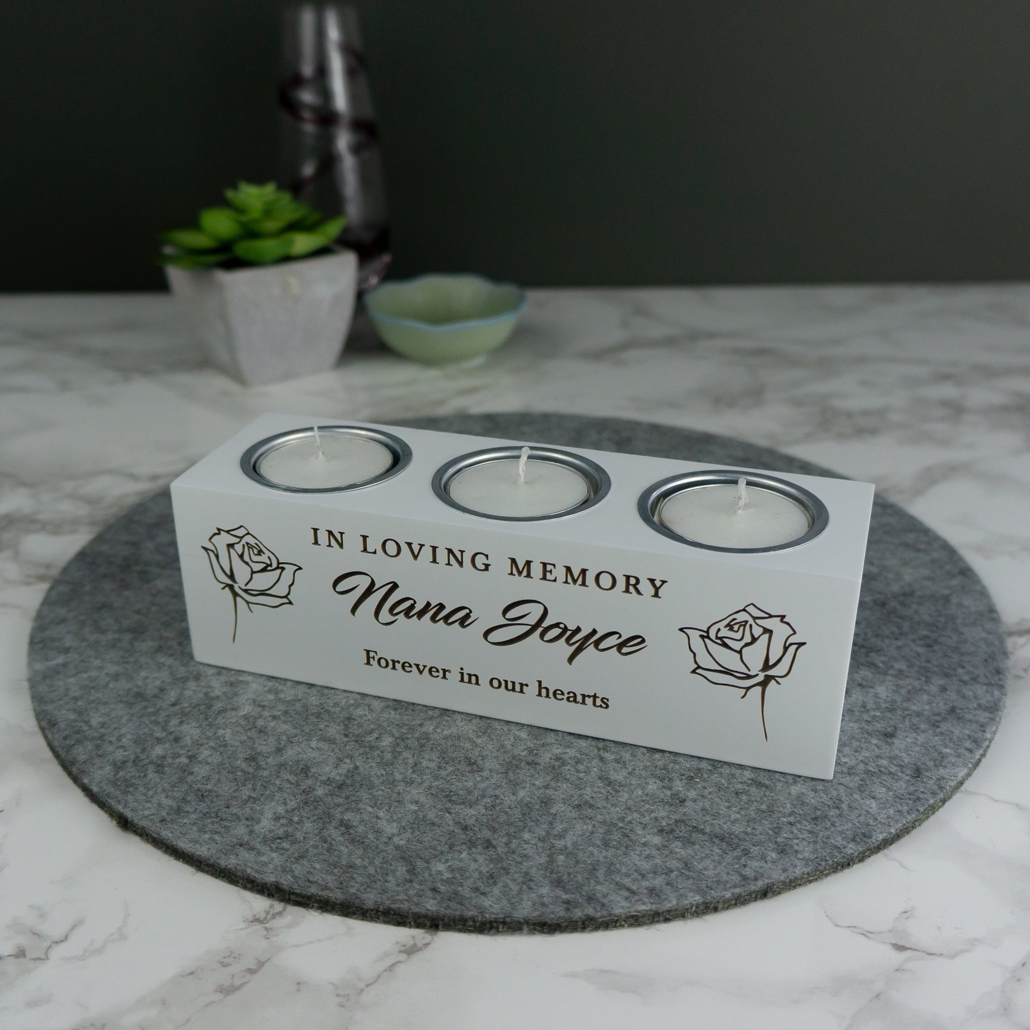 Remembrance tea light candle holder
