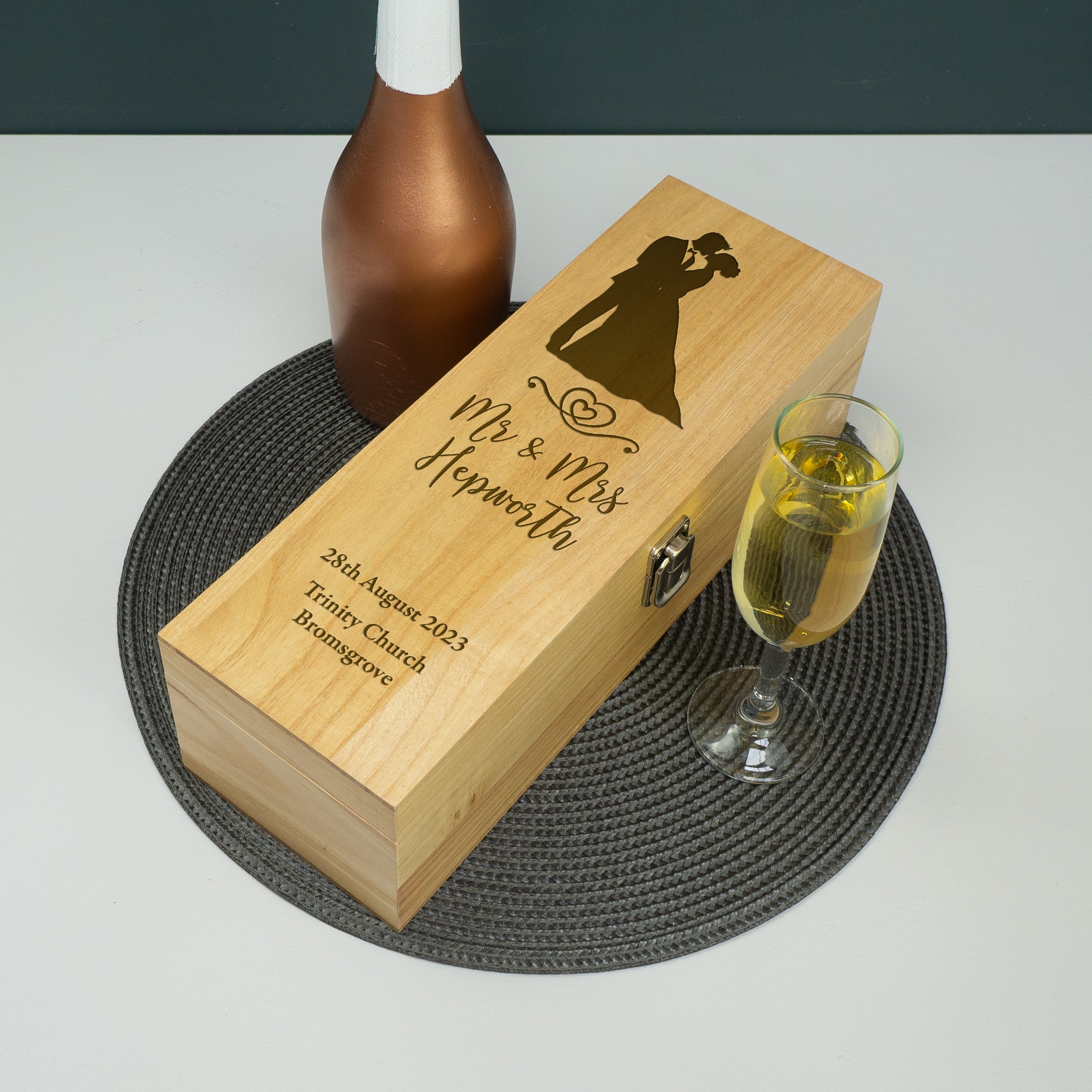 Personalised Mr and Mrs wedding alcohol bottle gifting box