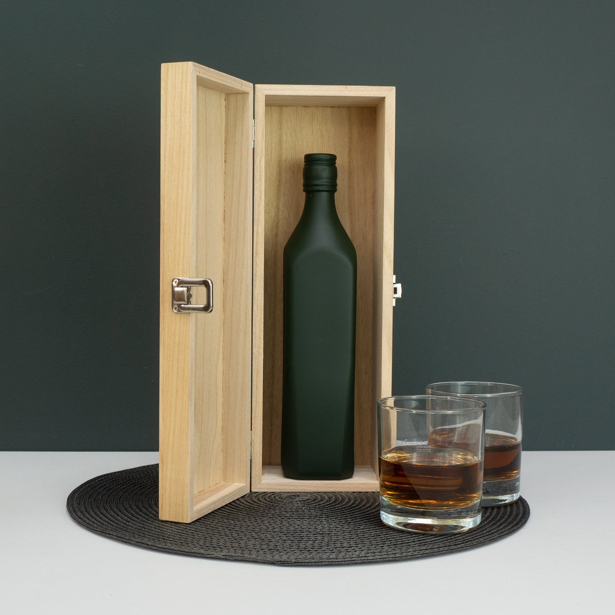 Personalised retirement present. Custom engraved wooden wine bottle box