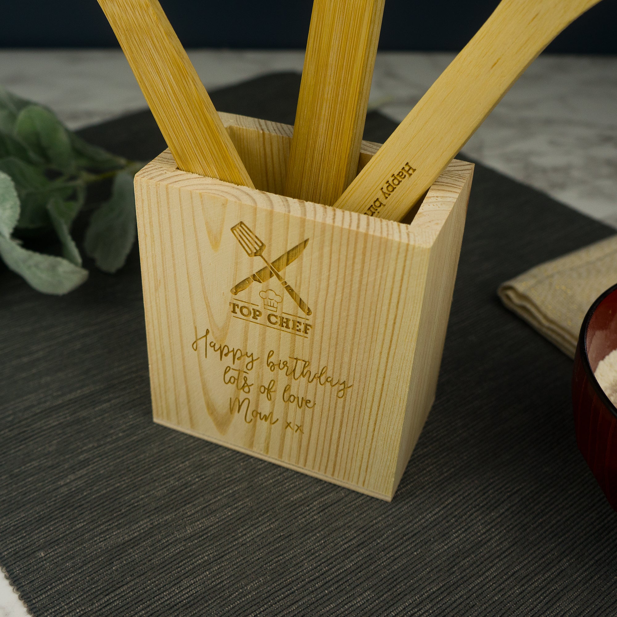 Personalised bamboo cooking utensils