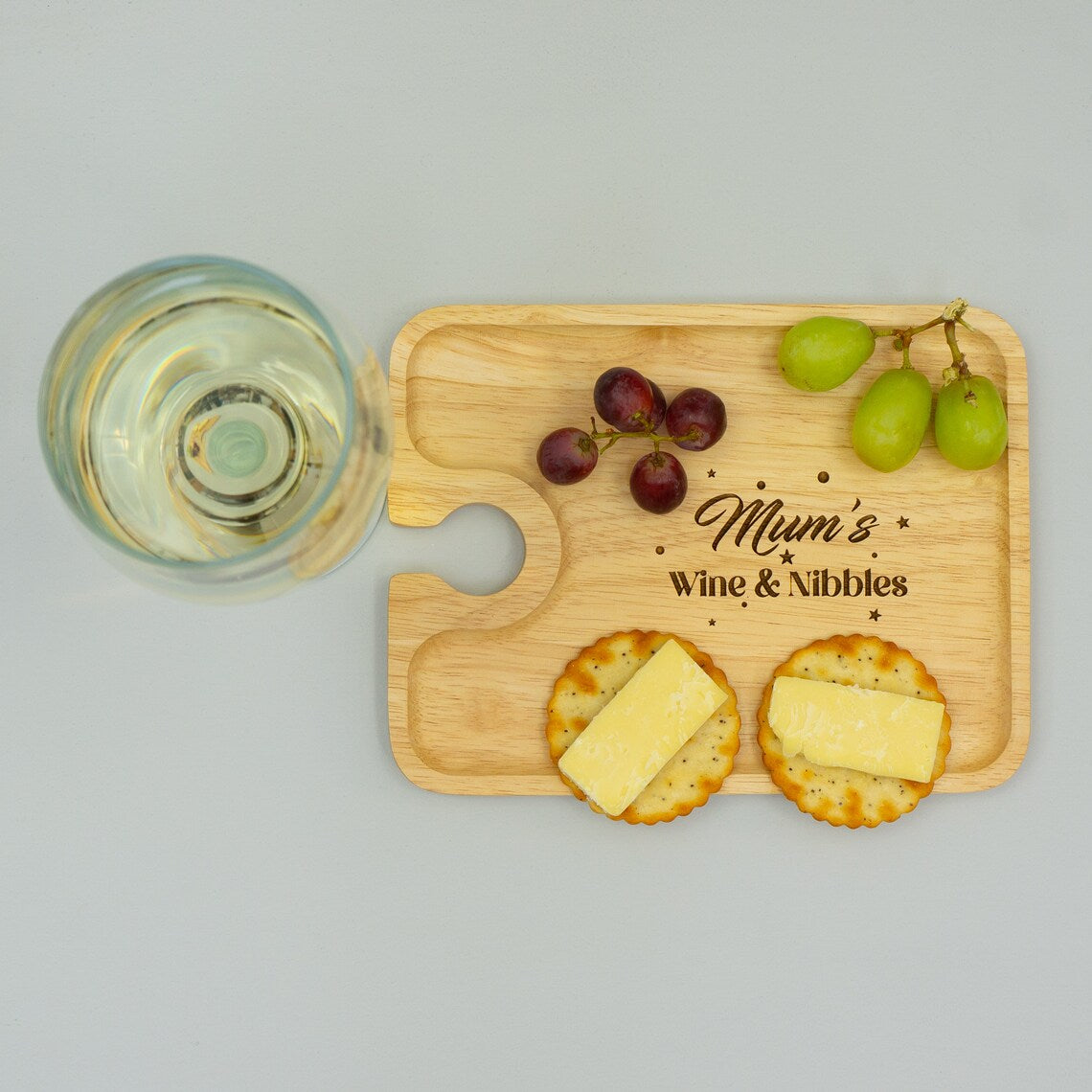 Personalised wine and nibbles tray